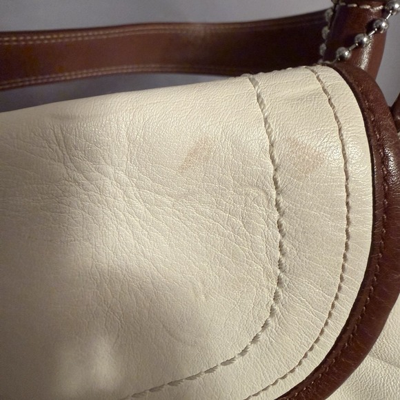 COACH Y2K White Brown Leather Pleated Soho Shoulder Handbag Buckle F15204 - Picture 13 of 16